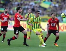 IM体育官网-多特蒙德遭遇不利，主场击败