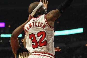 IM体育app-步行者逆转热火，汉密尔顿送出助攻的简单介绍