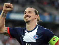 IM体育在线注册-莫兰特成为全场焦点，步行者横扫骑士，新生代崛起与东部格局重塑