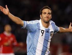 IM体育数据分析平台-赛道与球场，塔图姆的关键节点哲学照亮F1揭幕战之夜