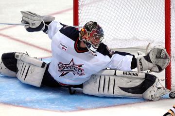 IM体育数据分析平台-绝境与惊艳，葡萄牙队险胜奥地利，奥恰洛夫一杆惊艳四座