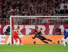 IM体育网页版登录入口-曼联完胜瑞典，阿奎罗统治全场