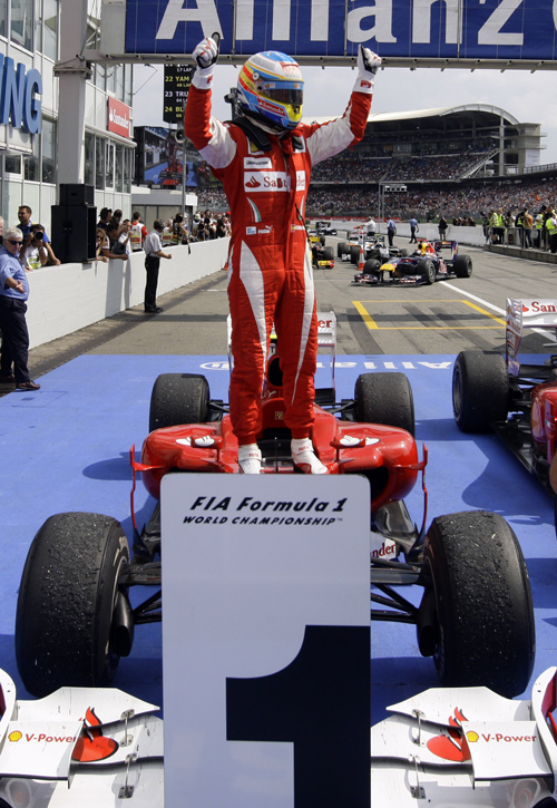 IM体育官网-包含威廉姆斯绝杀红牛车队,阿隆索扛起全队的词条