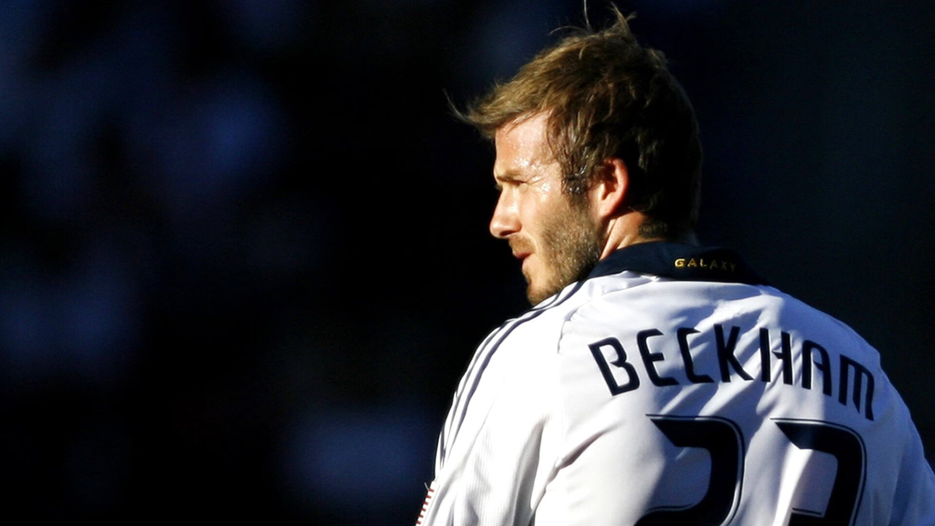 IM体育官网入口-世界排名争夺战之夜，德罗赞在焦点战中证明自己的传奇时刻